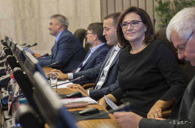 3-b0af688ccd1b99e64c7507fa0961e8c81a3a8287